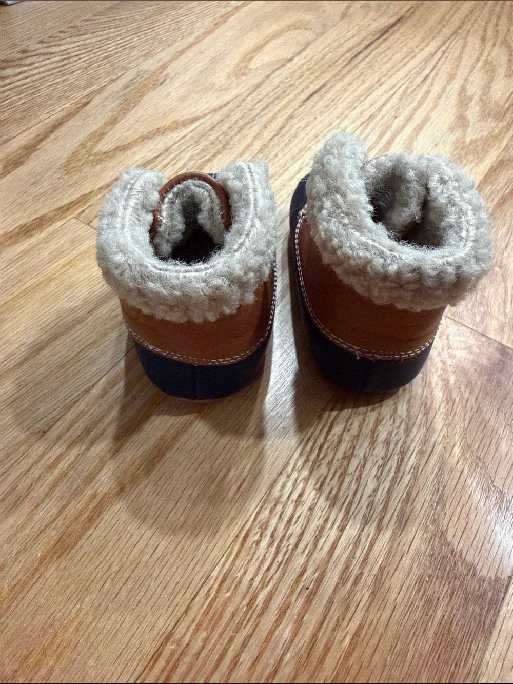 Robeez soft faux